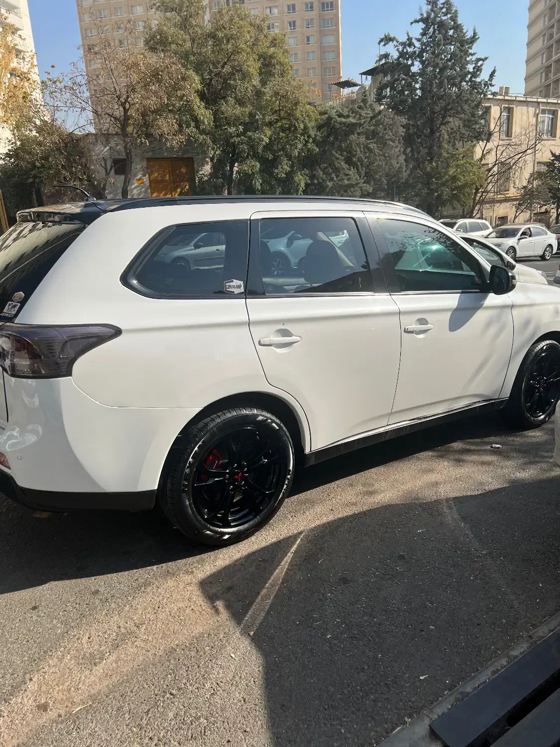 میتسوبیشی اوتلندر ۲۰۱۵ تیپ ۳|خودرو سواری و وانت|تهران, شهرک پردیسان|دیوار