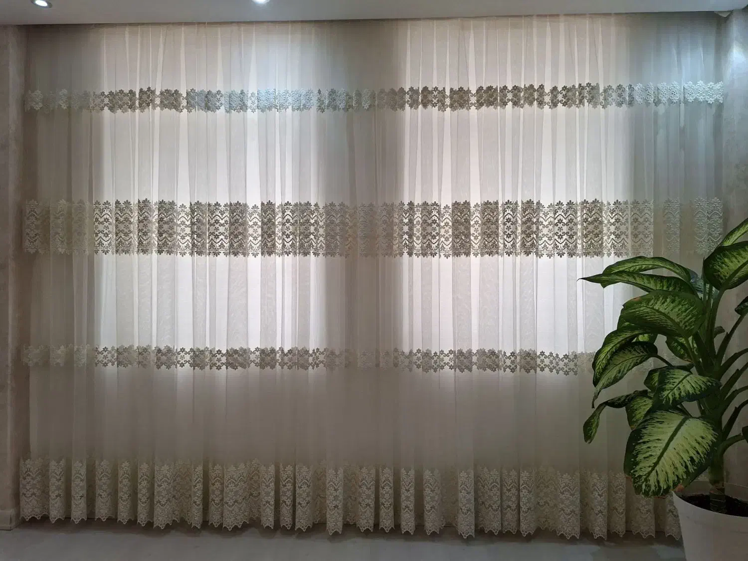 پرده گیپور|پرده، رانر، رومیزی|اردبیل, |دیوار