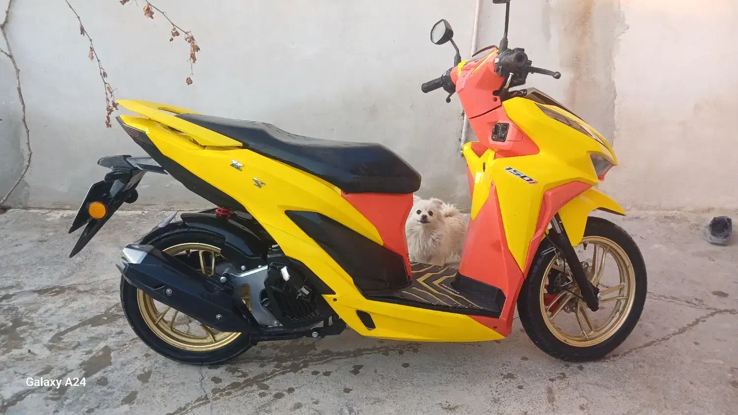 کلیک ۱۵۰ مدل ۴۰۱|موتورسیکلت|بجنورد, |دیوار