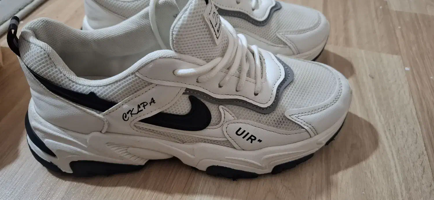 کتونی|کیف، کفش، کمربند|ملایر, |دیوار