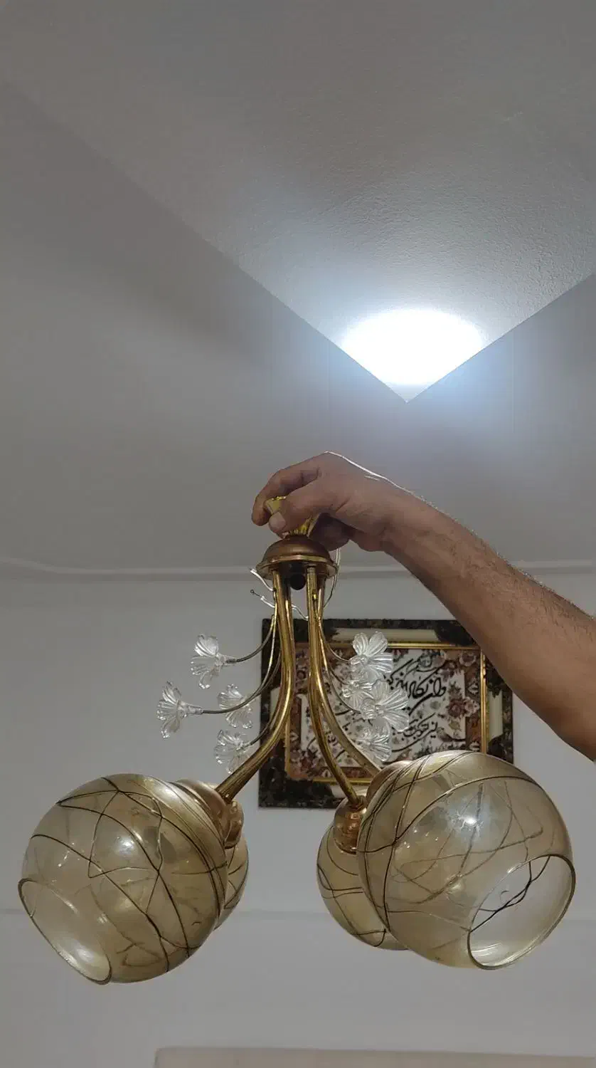 لوستر|لوستر و چراغ آویز|رشت, سیا اسطلخ|دیوار