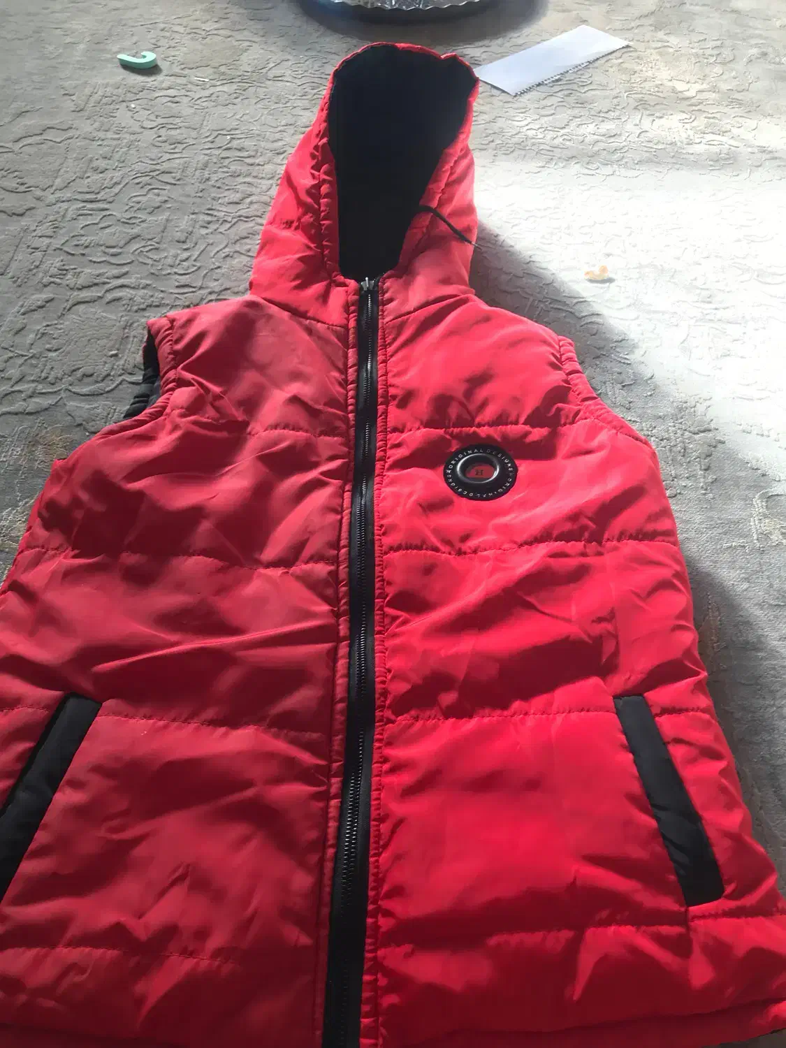 پافر بچه گانه|کفش و لباس بچه|شاهینشهر, خانه کارگر|دیوار