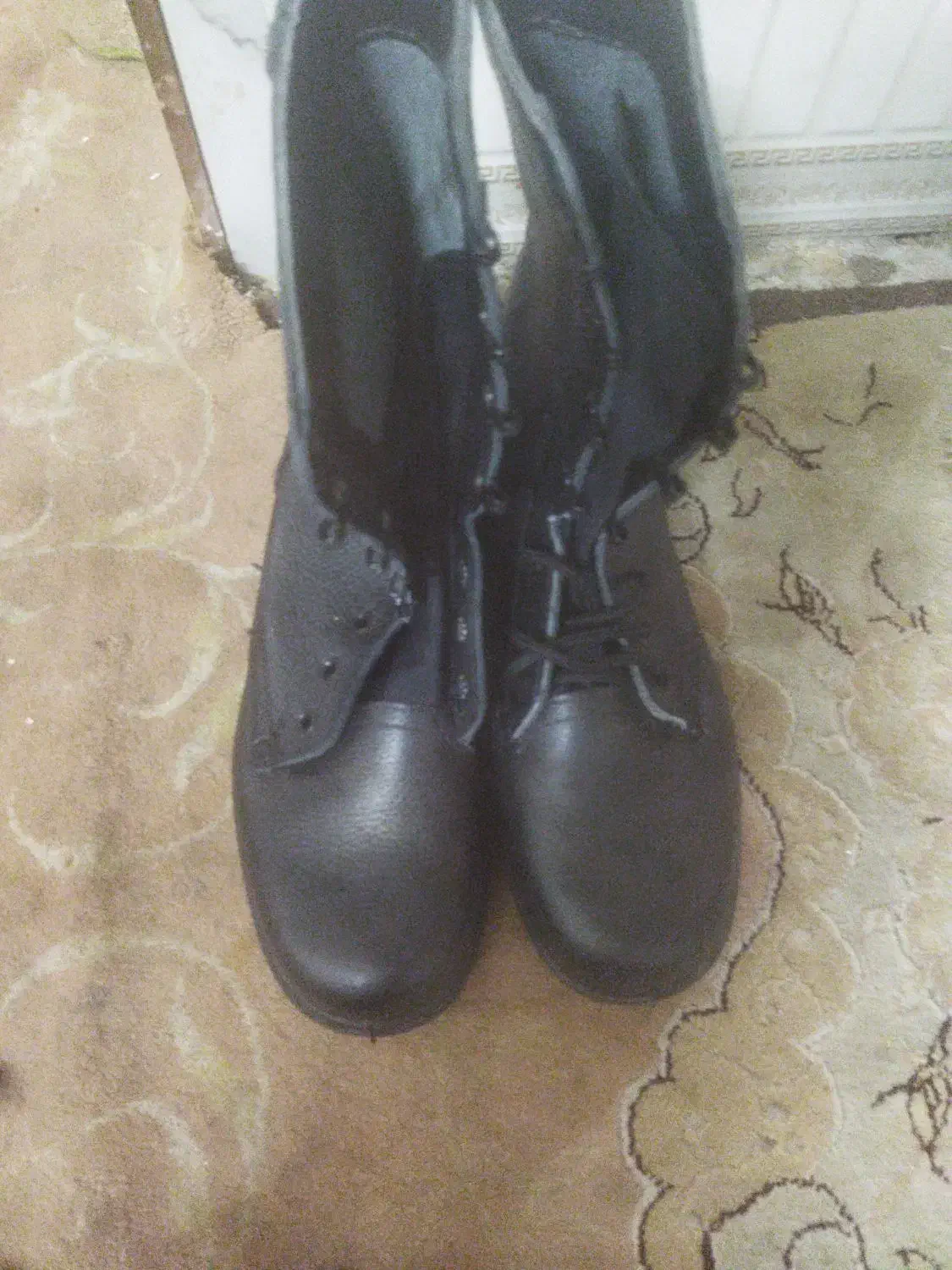 پوتین نظامی|کیف، کفش، کمربند|زاهدان, |دیوار