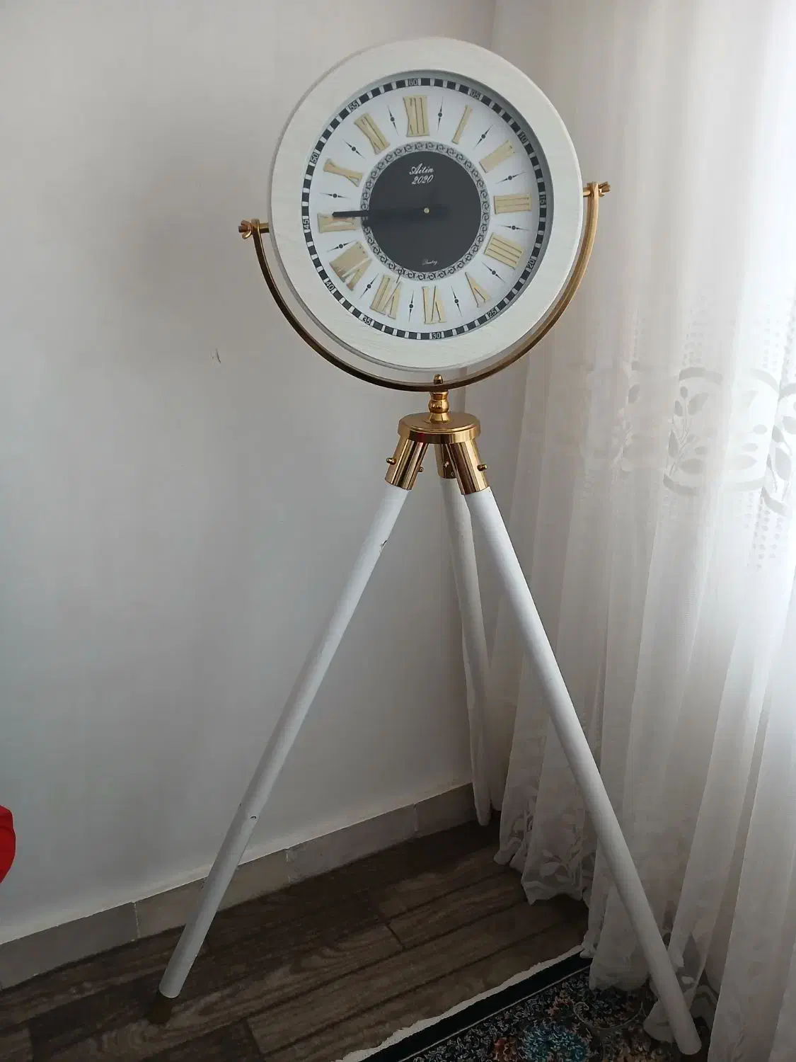 ساعت ایستاده|ساعت دیواری و تزئینی|اردبیل, |دیوار