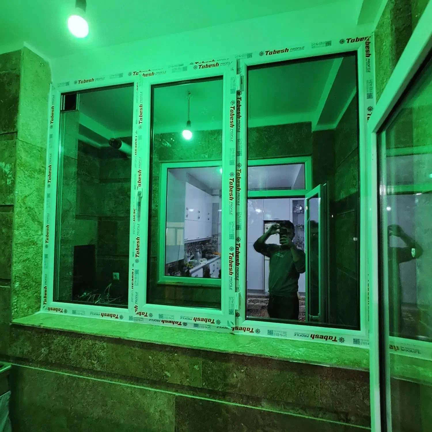 درب و پنجره یو پی وی سی|مصالح و تجهیزات ساختمان|اردبیل, |دیوار