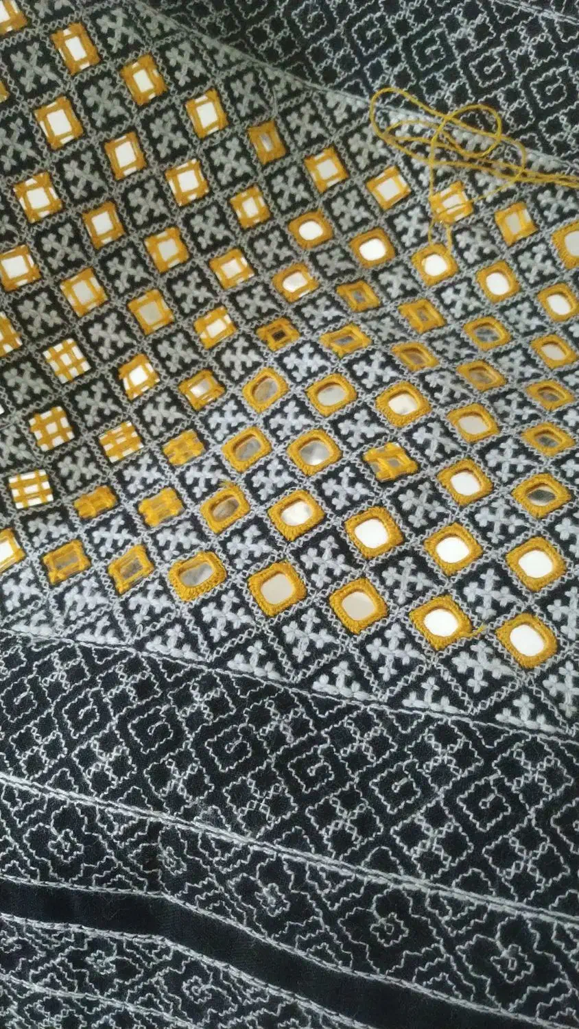 آینه باقیمت مناسب|لوازم خیاطی و بافتنی|بم, |دیوار