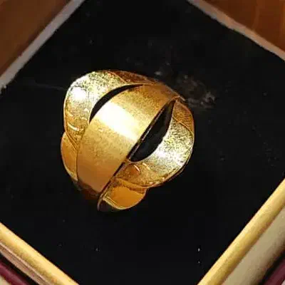 گمشده|اشیا|بوشهر, |دیوار