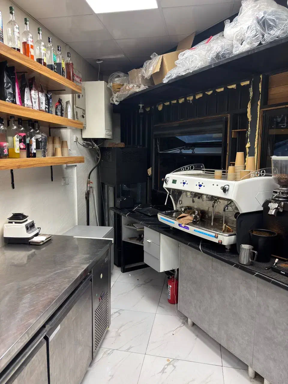 لوازم کافه کار کرده دستگاه اسپرسو یخچال|کافی‌شاپ و رستوران|تهران, سازمان برنامه جنوبی|دیوار