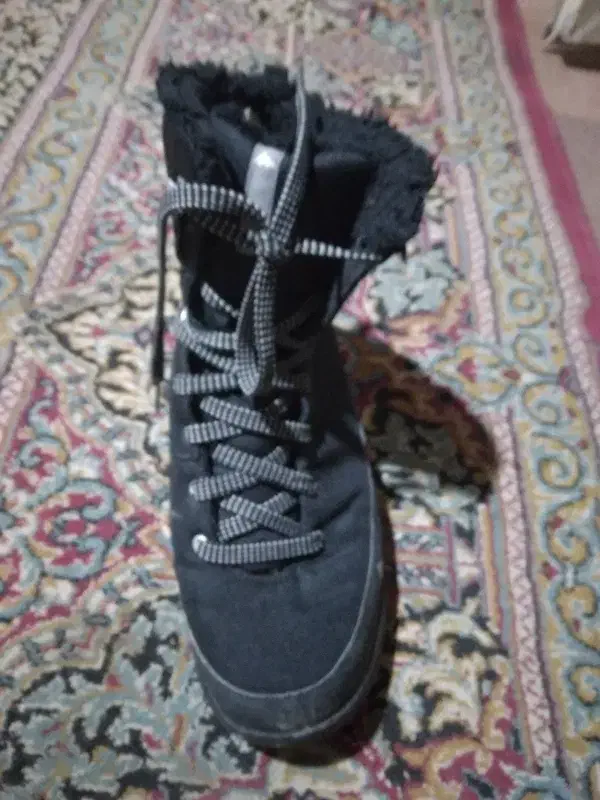 کفش چکمه پیاده روی وکونوردی|کیف، کفش، کمربند|بوئین و میاندشت, |دیوار