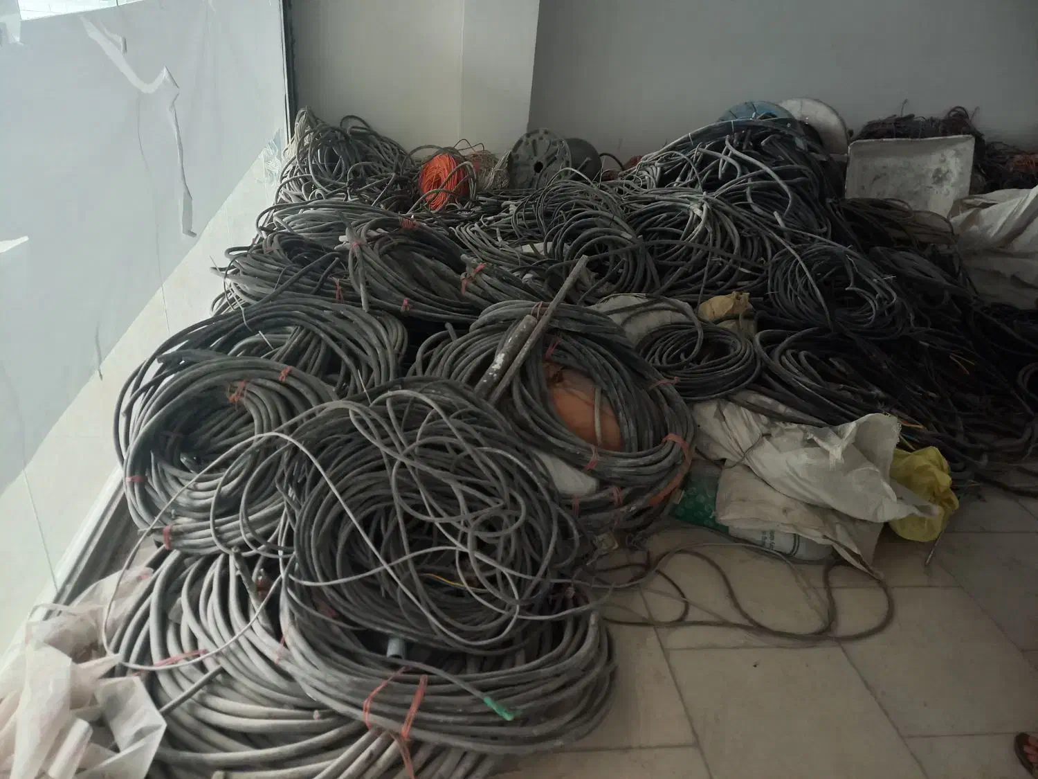 خرید فروش کابل فشار قویی|مصالح و تجهیزات ساختمان|مشهد, امام رضا (ع)|دیوار