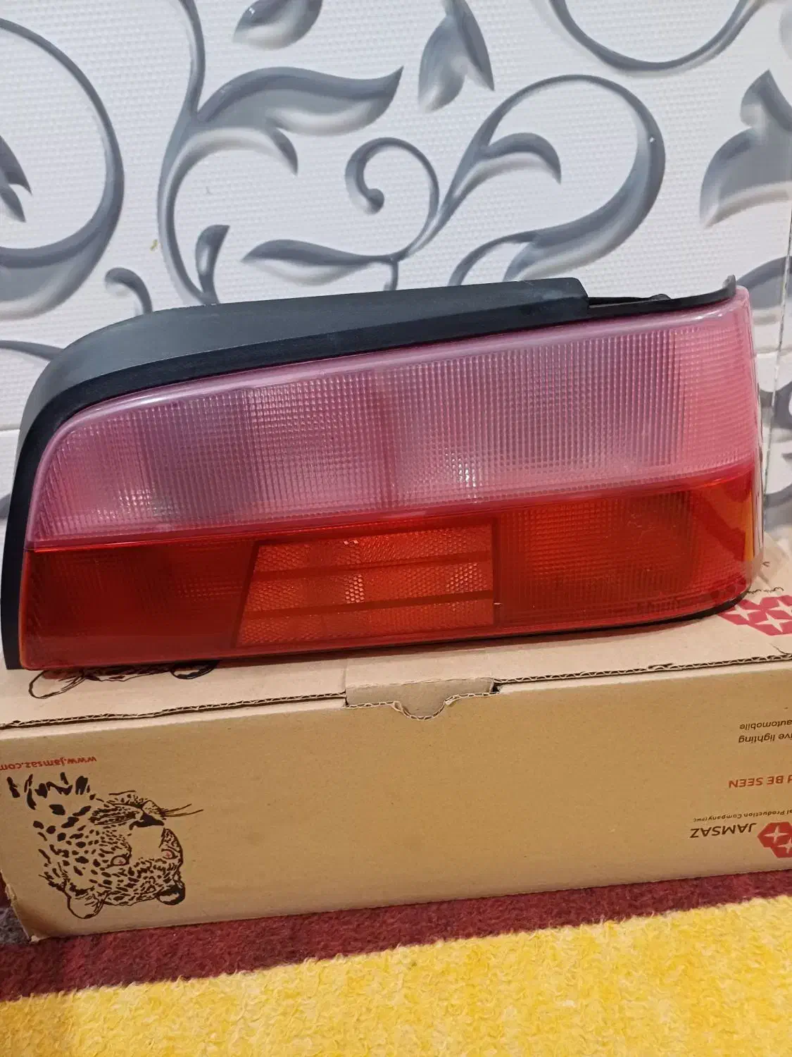 یک جفت چراغ خطر عقب پژو پارس سفارشی ۴۰۱|قطعات یدکی و لوازم جانبی|خرمشهر, |دیوار