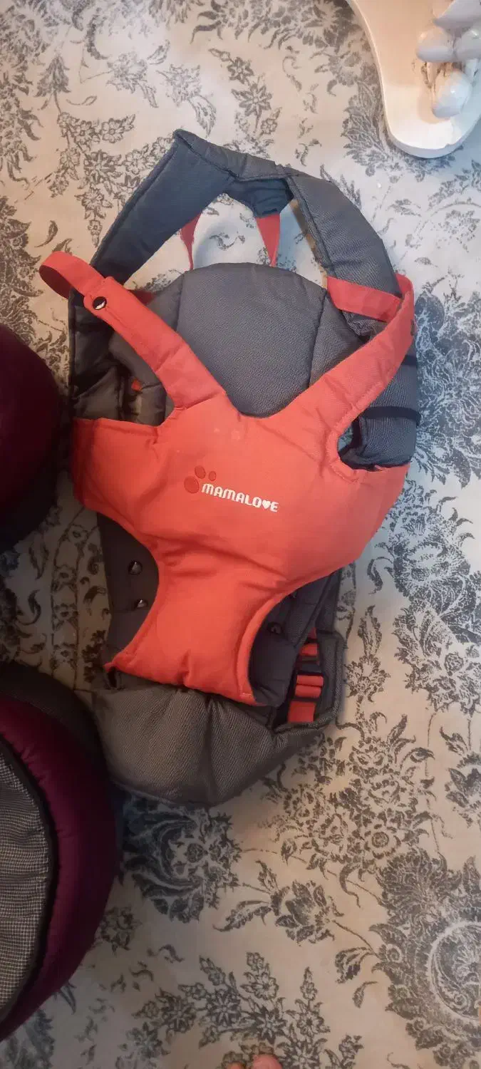 ساک حمل نوزاد وآغوشی در حد نو باقیمت مناسب|اسباب و اثاث بچه|محمدشهر, سیدآباد|دیوار