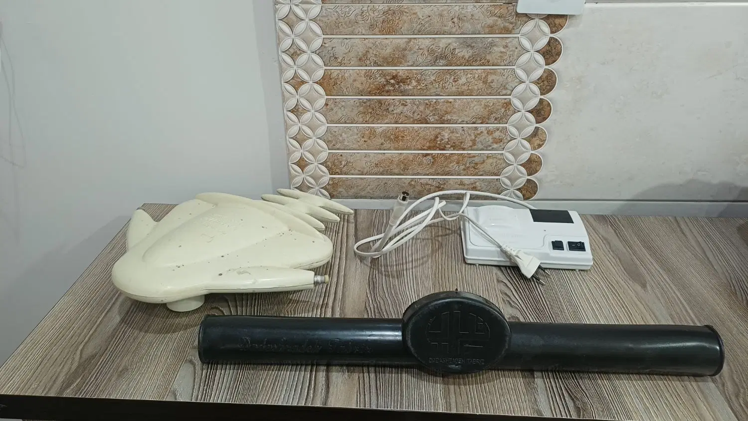 آنتن|صوتی و تصویری|همدان, |دیوار
