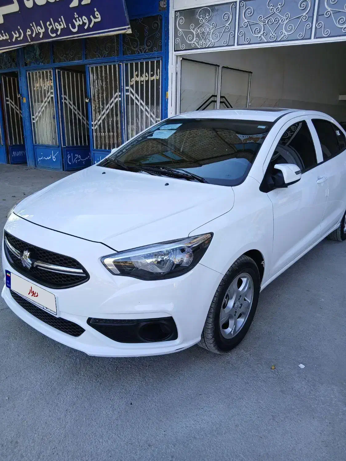 شاهین مدل ۴۰۳سانروف دار|خودرو سواری و وانت|اسدآباد, |دیوار