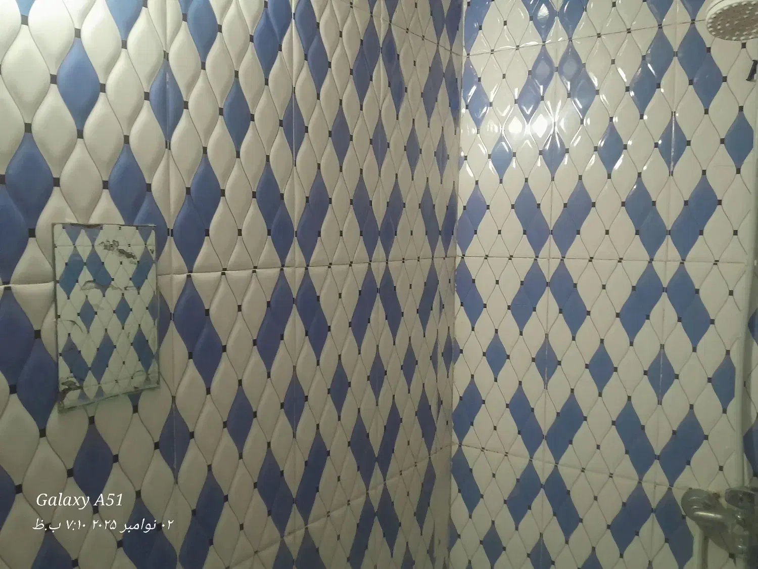 کاشیکاری وسرامیک کاری کف وبدنه|خدمات پیشه و مهارت|کوهدشت, |دیوار