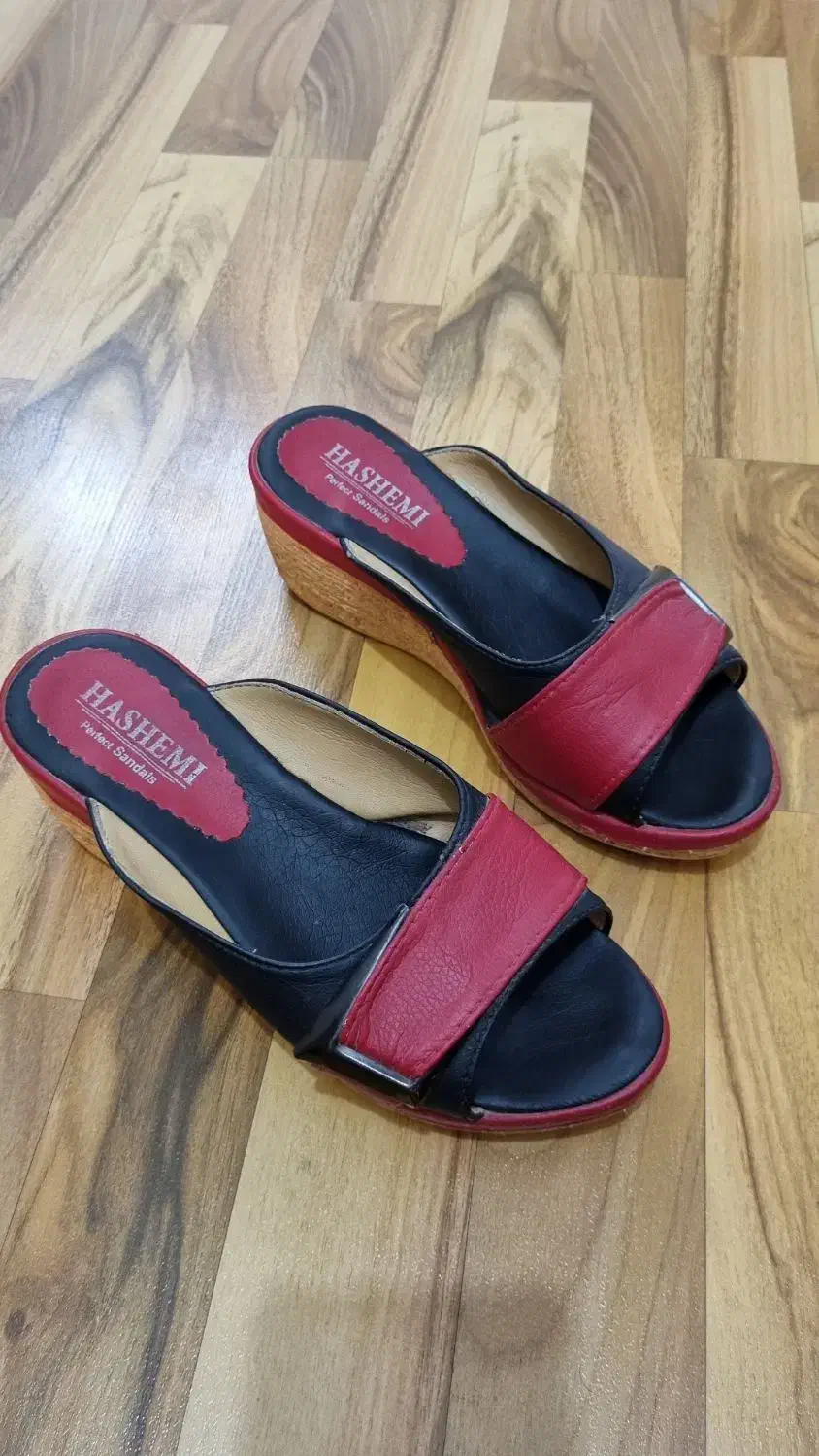 صندل دمپایی سایز ۳۹ سالم و تمیز|کیف، کفش، کمربند|تبریز, |دیوار