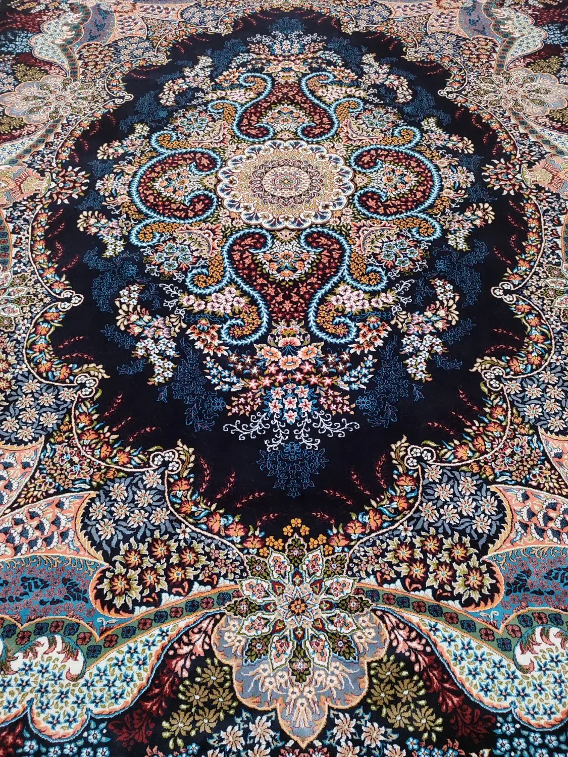 2 عدد فرش 12 متری سرمه ای 700شانه|فرش|کبودرآهنگ, |دیوار