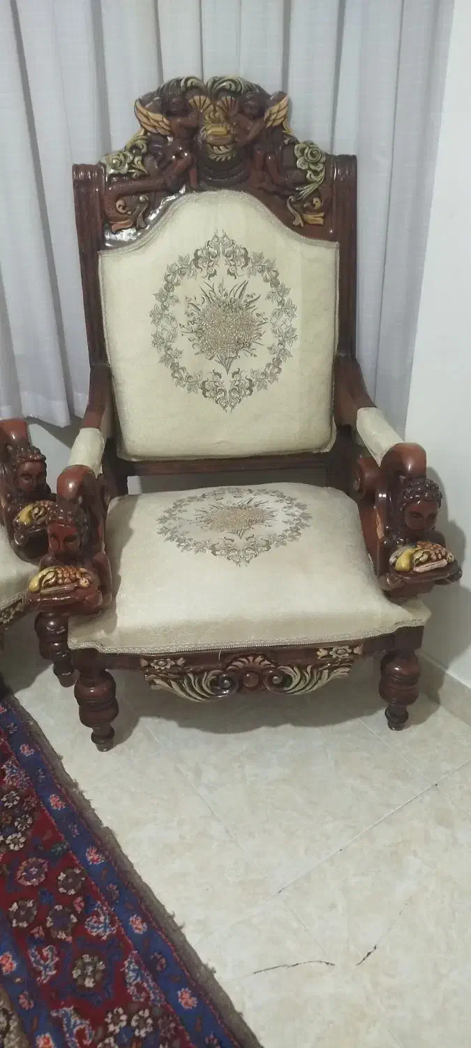 مبل سلطنتی چوب گردو|مبلمان خانگی و میز عسلی|شهریار, شهرک شاهد|دیوار