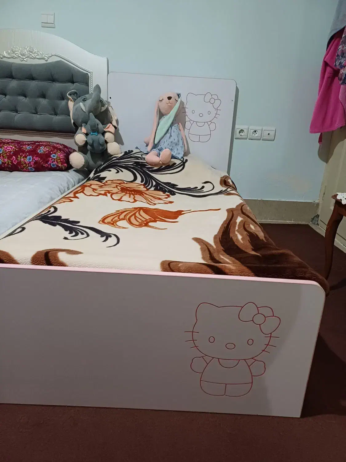 تخت|تخت و سرویس خواب|مراغه, |دیوار