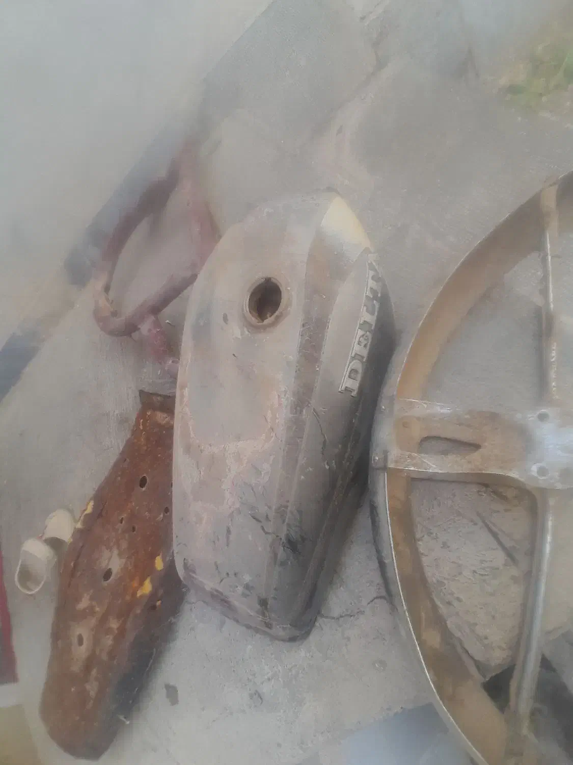 باک سالم گلگیر جلو سپر وزیزن سالم|قطعات یدکی و لوازم جانبی|نجفآباد, گلدشت|دیوار