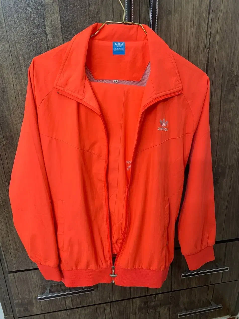 تعداد زیادی لباس نو و در حد نو|لباس|شهرکرد, |دیوار