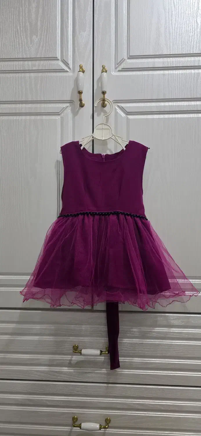 تعدادی لباس دخترانه نو و درحد نو|کفش و لباس بچه|مشهد, عسگریه|دیوار