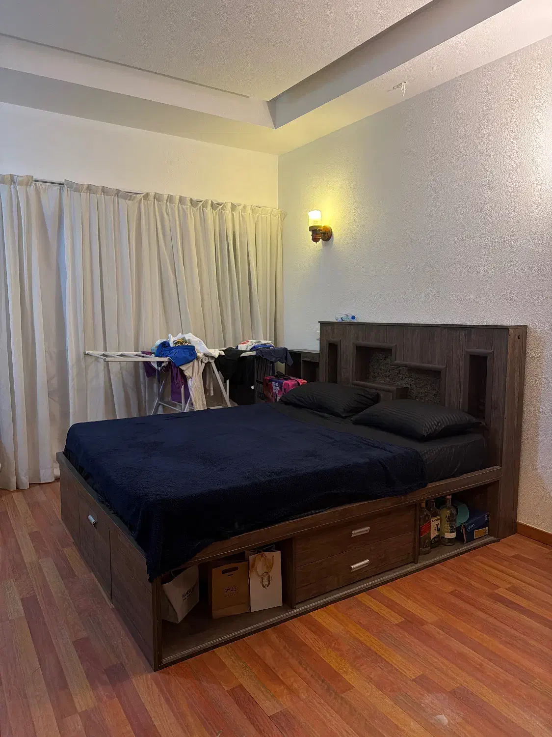 تخت خواب|تخت و سرویس خواب|کیش, |دیوار