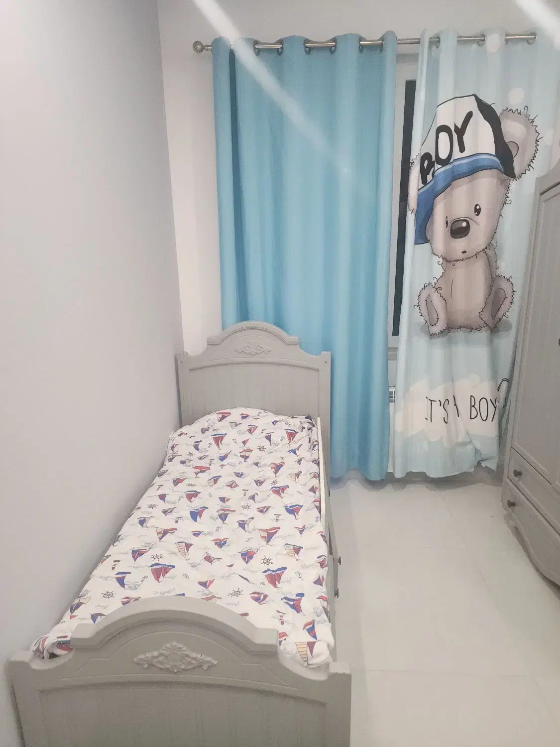 نصب لوستر و کابینت وسرویس خواب اینه و خرده کاری|خدمات پیشه و مهارت|رشت, انصاری|دیوار