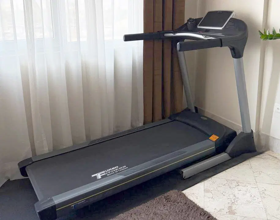تردمیل قدرتمند Turbo Fitness تایوان-تحمل ۱۵۰ کیلو|تجهیزات ورزشی|تهران, خزانه|دیوار