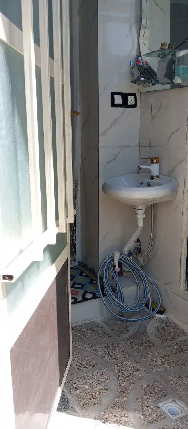 طبقه  هم  کف مستقل  ورودی  جدا|اجارهٔ آپارتمان|اسلام‌‌آباد غرب, |دیوار