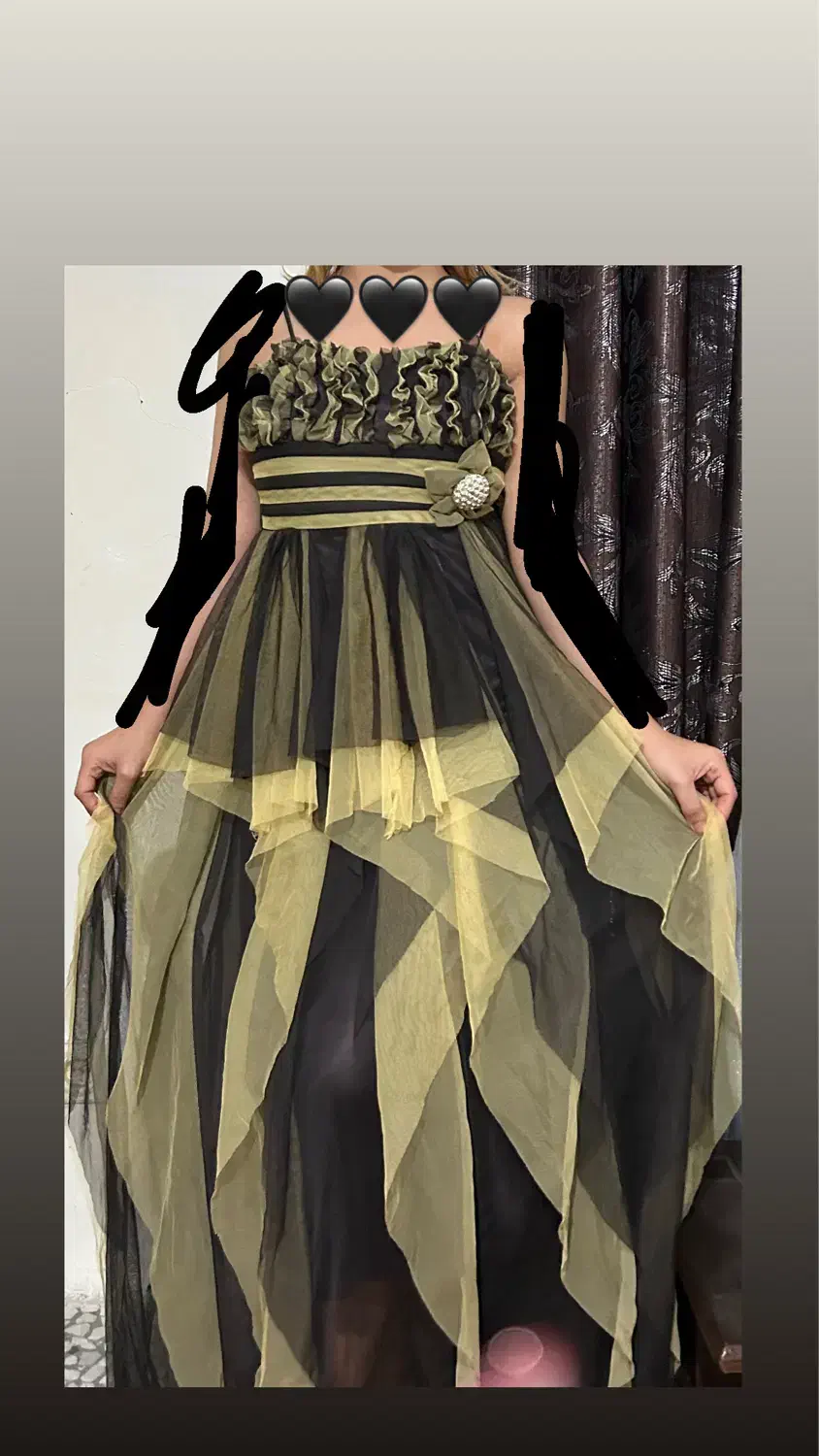 کاملا نو|لباس|بندر انزلی, جهانگانی|دیوار