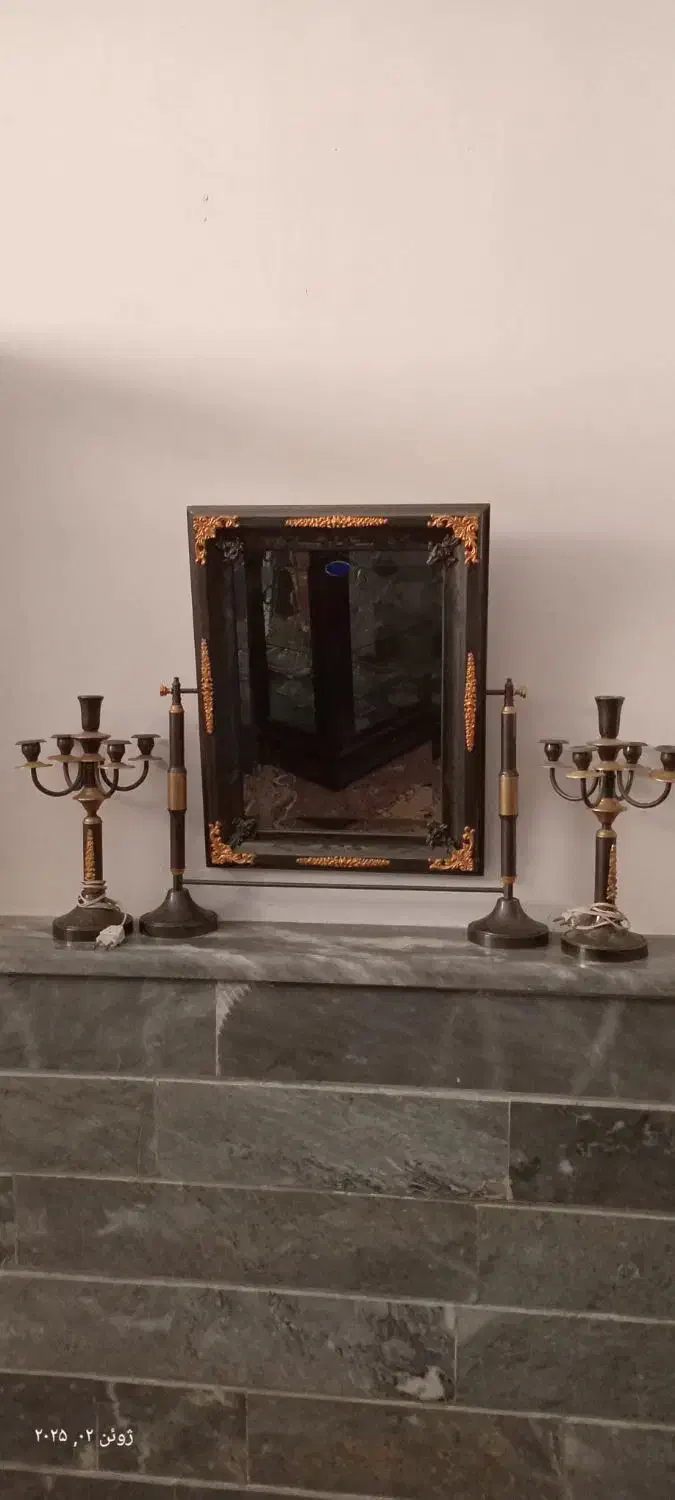 آینه و شمعدان|آینه|قم, شهرک امام حسین|دیوار