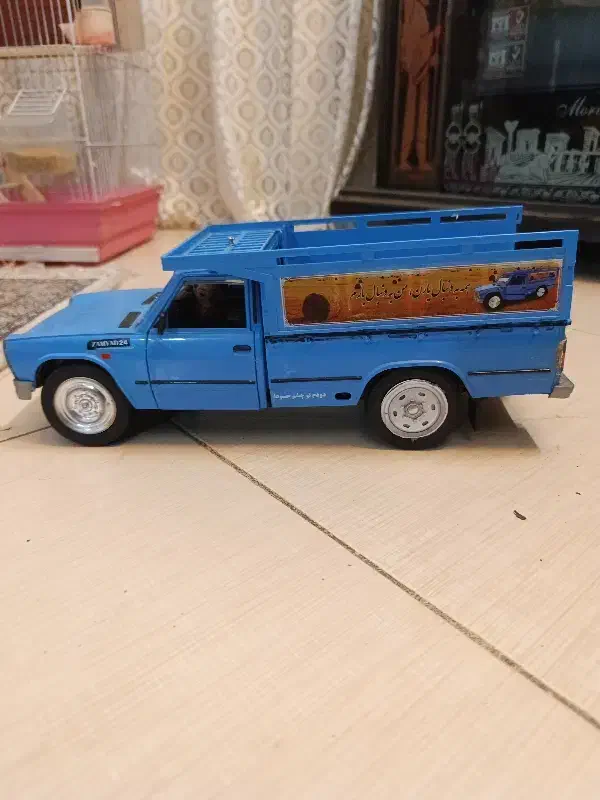 ماکت نیسان فروش فوریی.|اسباببازی|منجیل, |دیوار