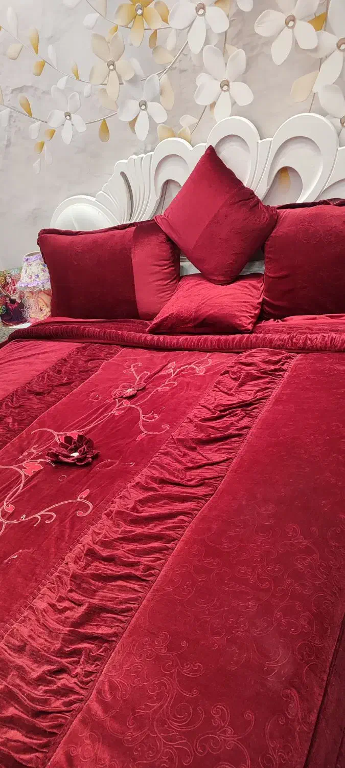 رو تختی عروس در حد نو|سرویس روتختی|نیریز, |دیوار