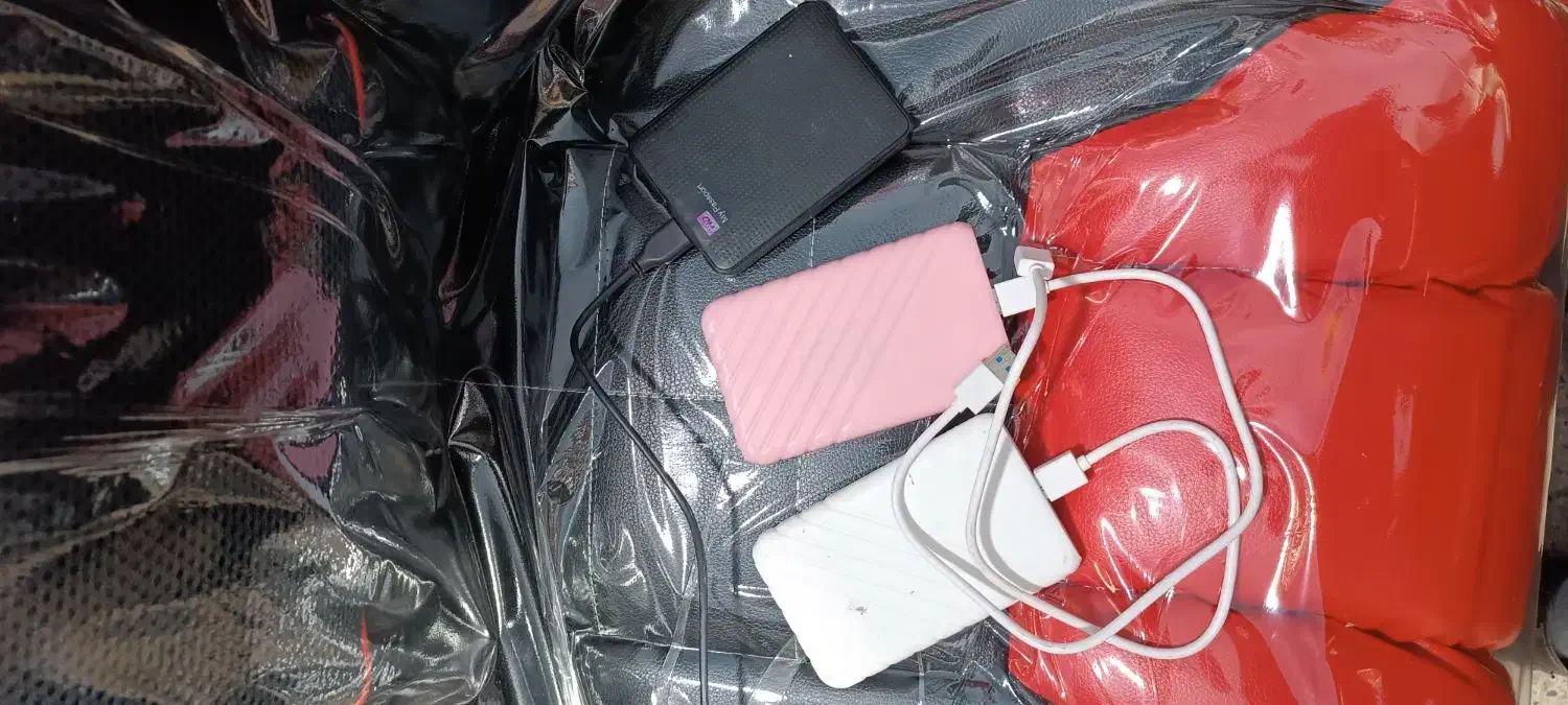 هارد اکسترنال ۵۰۰ و ۳۲۰ گیگ|قطعات و لوازم جانبی رایانه|نورآباد, |دیوار