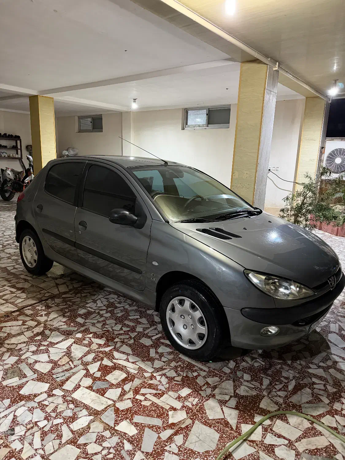 پژو۲۰۶تیپ۲مدل۱۳۸۸بیرنگ|خودرو سواری و وانت|تالش, هشتپر|دیوار