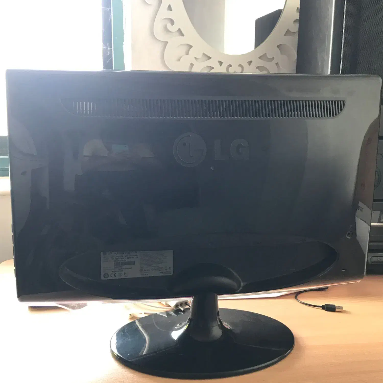 مانیتور LG W2261V|قطعات و لوازم جانبی رایانه|لنگرود, |دیوار