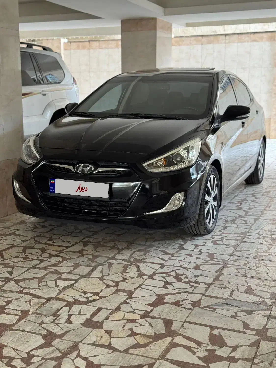 هیوندای اکسنت|خودرو سواری و وانت|بابل, |دیوار