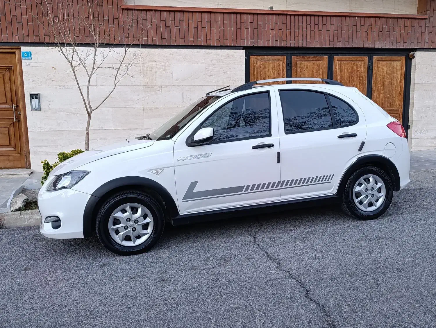 کوییک|خودرو سواری و وانت|اراک, |دیوار