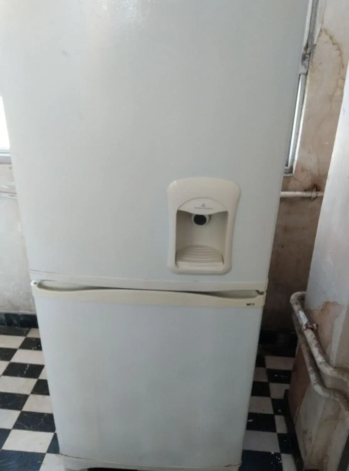 یخچال اسنوا سالم|یخچال و فریزر|هرسین, |دیوار