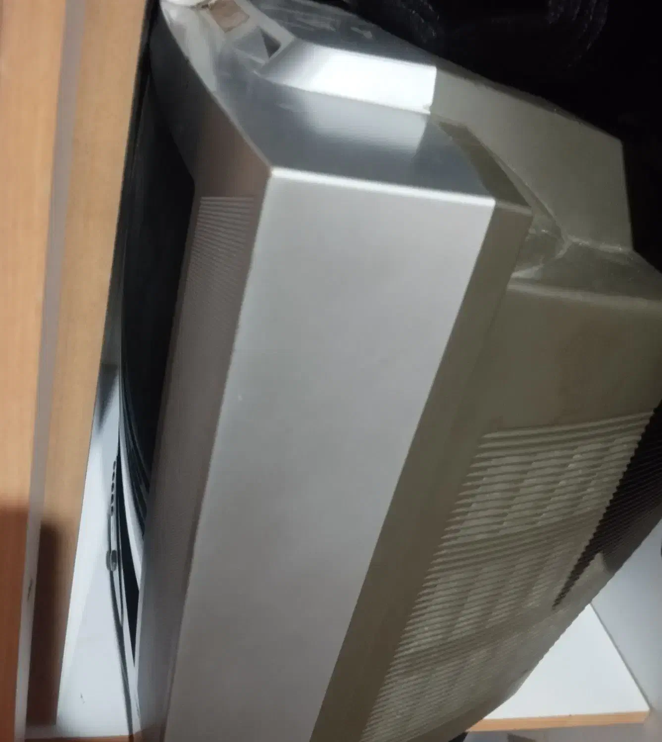 تلویزیون ۲۱ سامسونگ|تلویزیون و پروژکتور|صومعه‌سرا, |دیوار