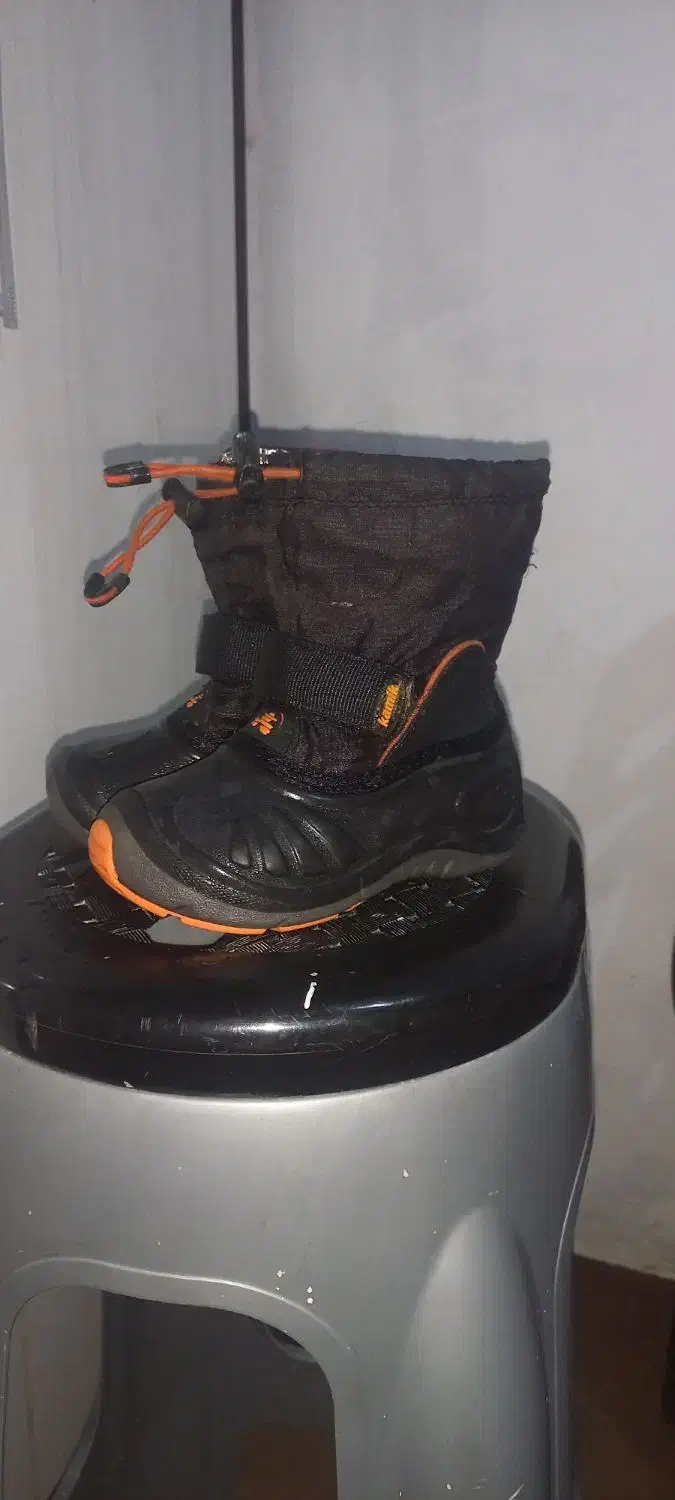 چکمه بچگانه|کفش و لباس بچه|مشهد, انقلاب|دیوار