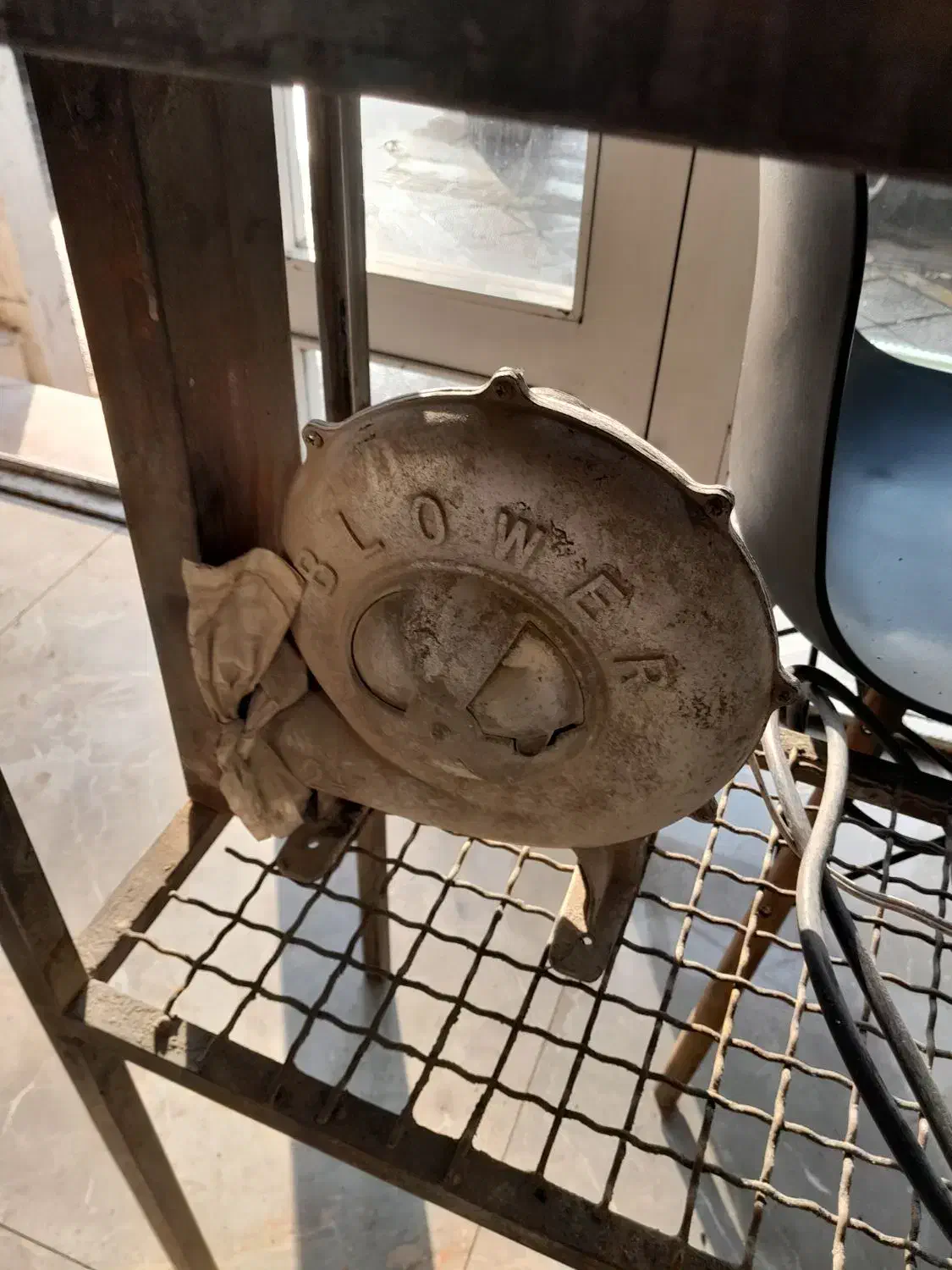 منقل کبابی با فن قوی|اجاق گاز و لوازم برقی پختوپز|شهریار, کهنز|دیوار