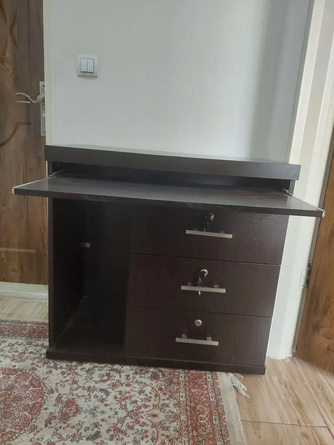 میز تحریر|میز تحریر و کامپیوتر|پاکدشت, پاکدشت (مامازند)|دیوار