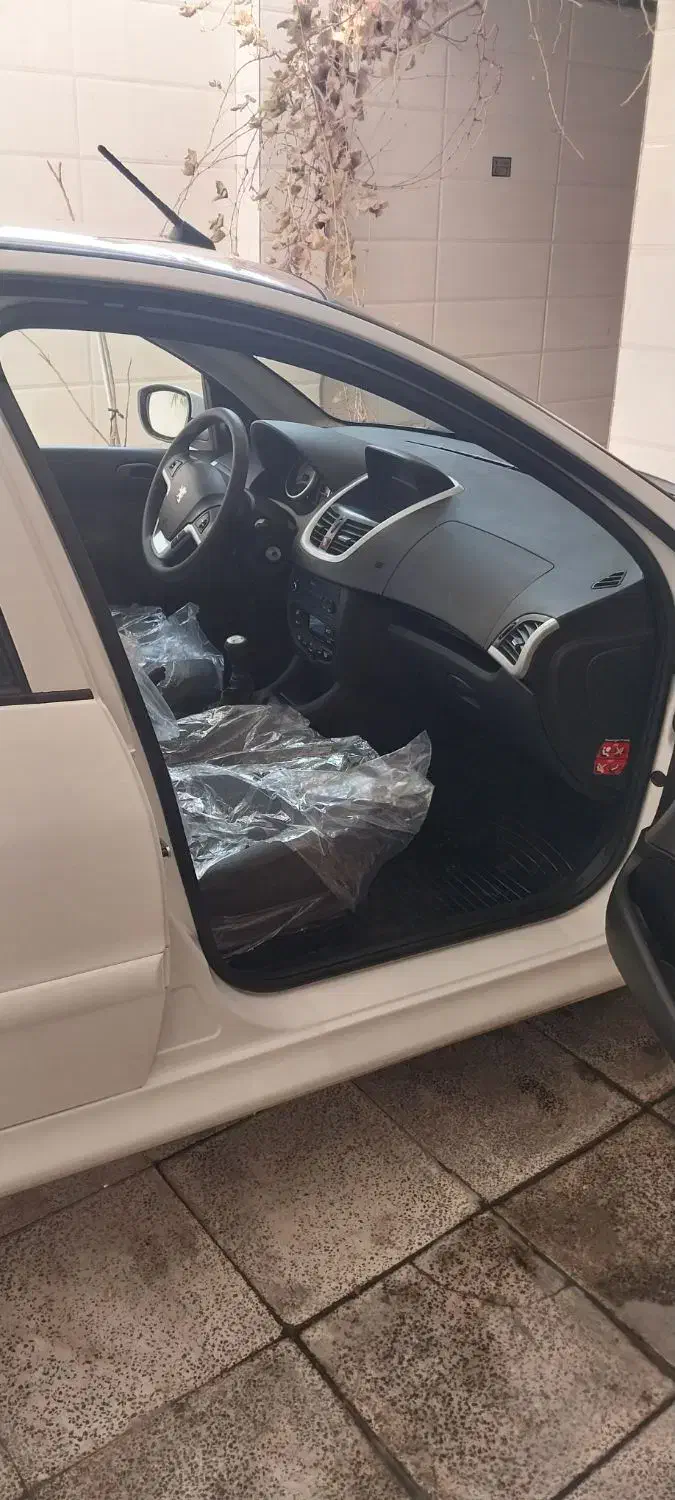 ماشین 207i پلاس سقف فلزی tu5|خودرو سواری و وانت|بهارستان, |دیوار