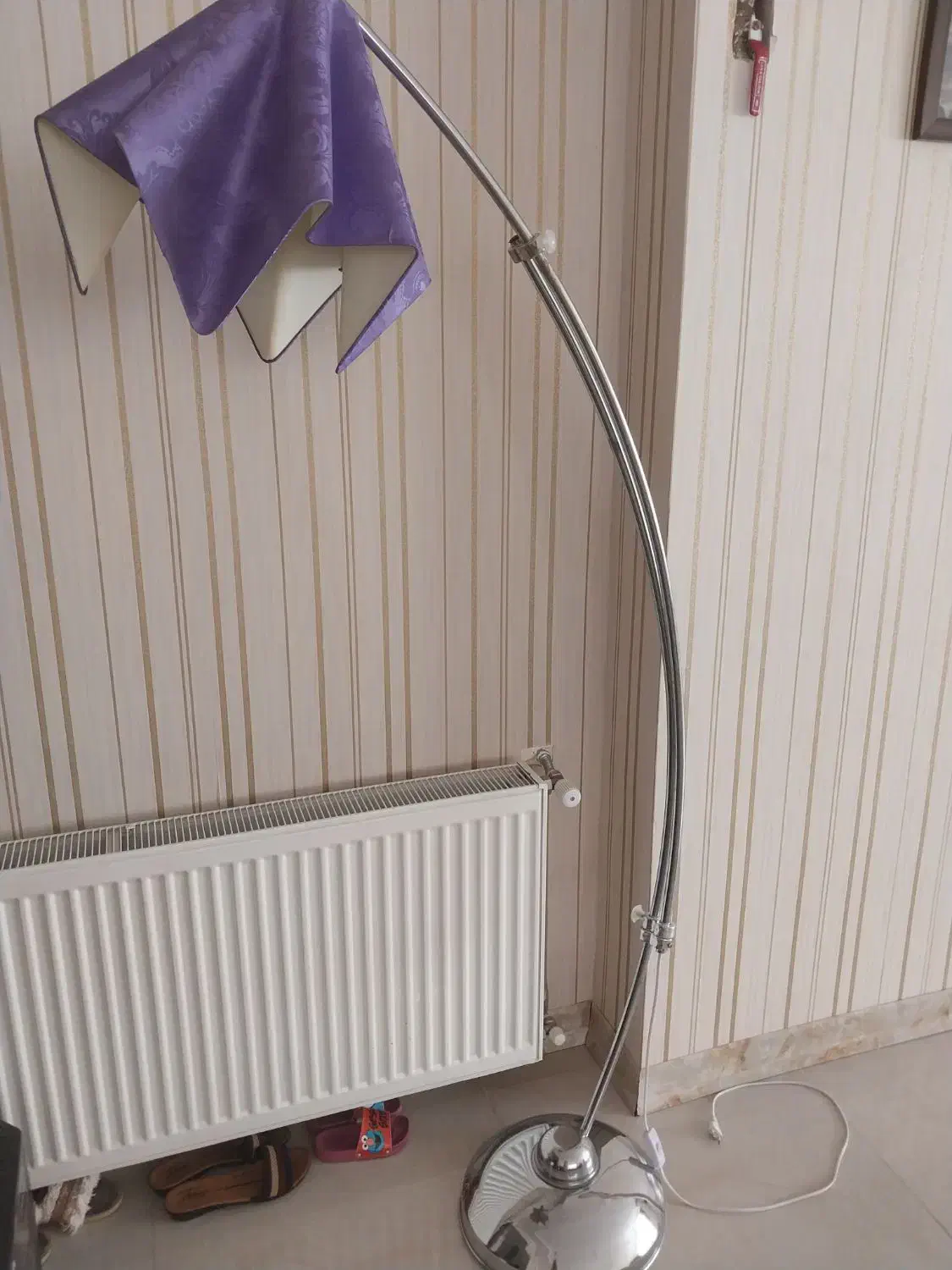 آباژور|لوستر و چراغ آویز|شاهین‌شهر, حافظ شمالی|دیوار