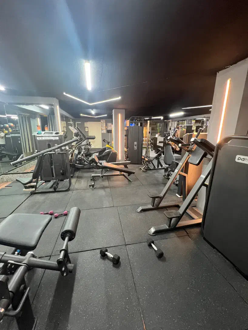 واگذاری یا جاروکش باشگاه|اجارهٔ مغازه و غرفه|تهران, فاطمی|دیوار