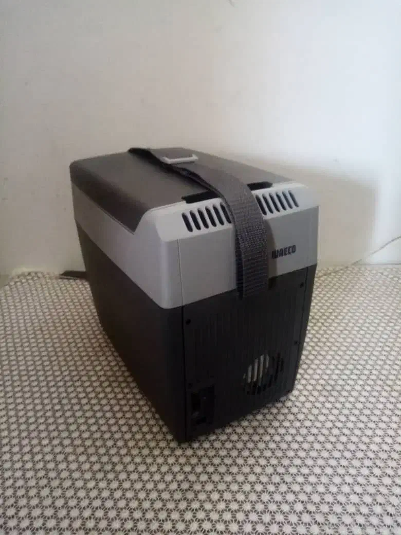 یخچال سرد و گرم خودرو وایکو 7 لیتری WAECO|قطعات یدکی و لوازم جانبی|تهران, نجات اللهی|دیوار