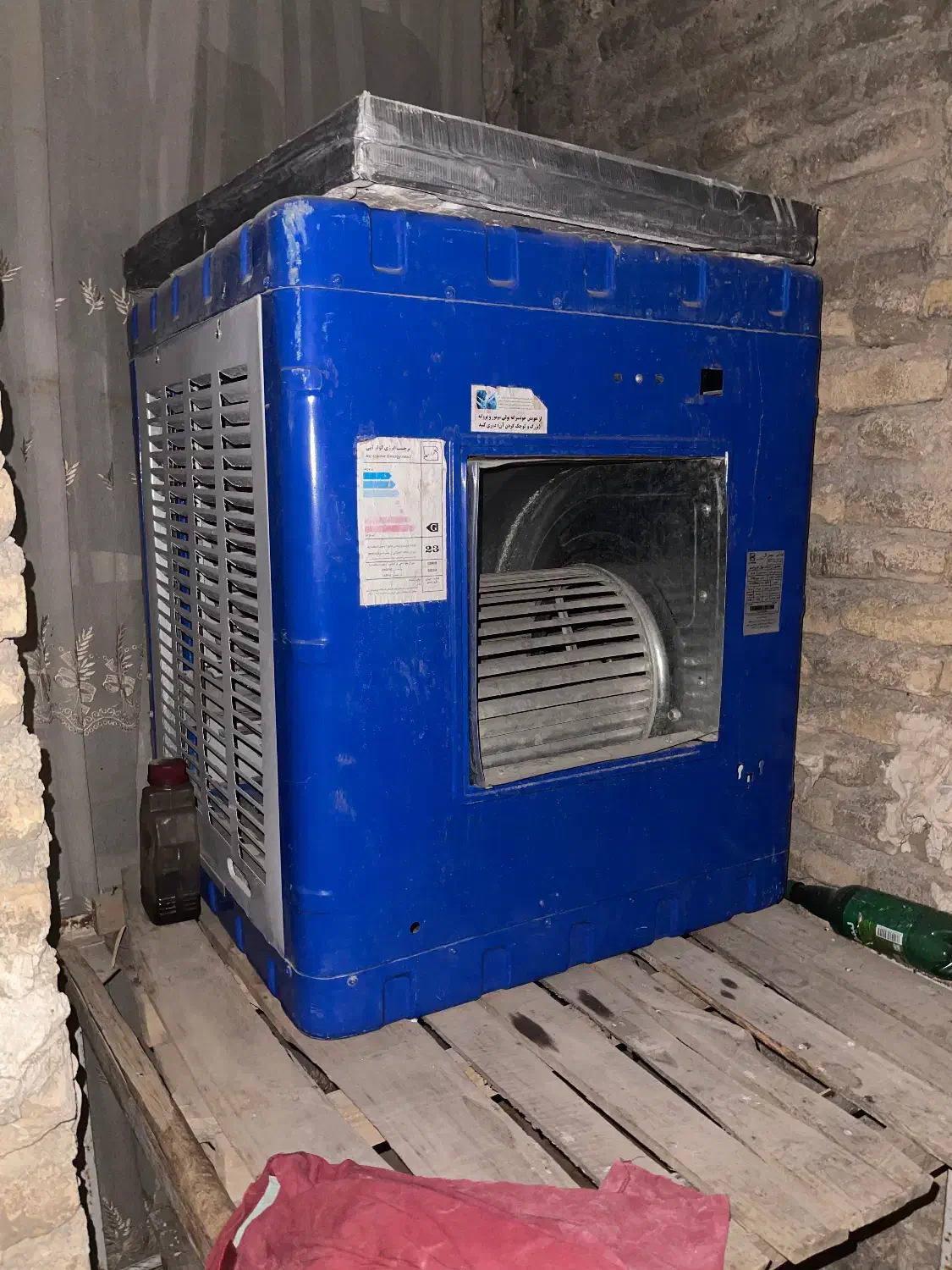 کولر آبی|کولر آبی|ایذه, |دیوار