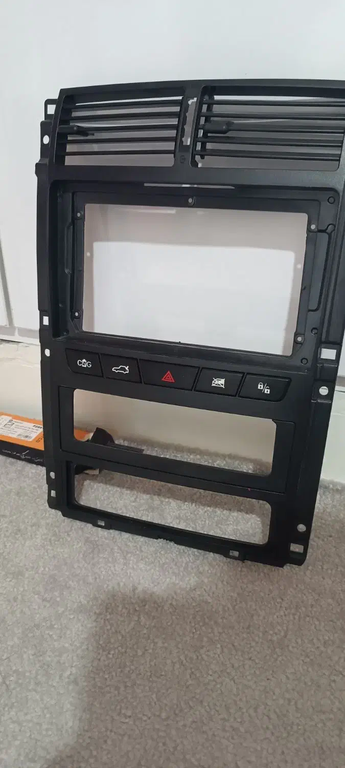 قاب مانیتور 9اینچ پژو پارس|قطعات یدکی و لوازم جانبی|امیدیه, |دیوار